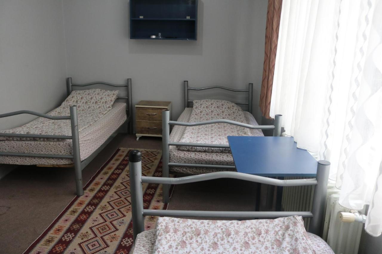 Zafer Hostel Konya Buitenkant foto